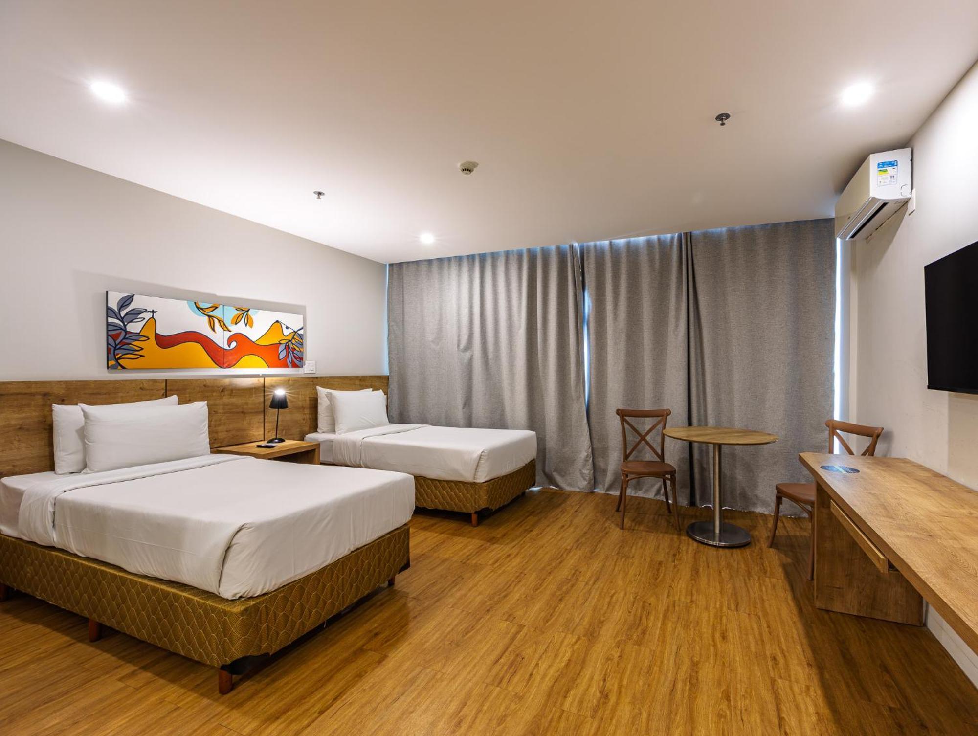 Deluxe Twin Room Balcony